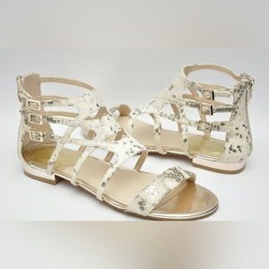 Vince Camuto Vp- Hosanna